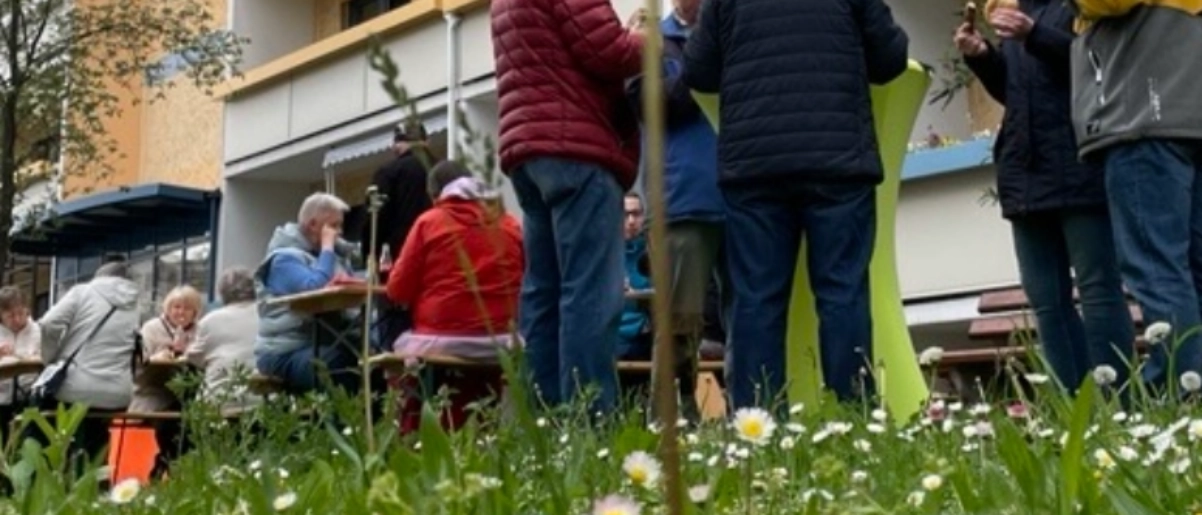 Mieterfest am Rähmen 27 - Strangsanierungsende