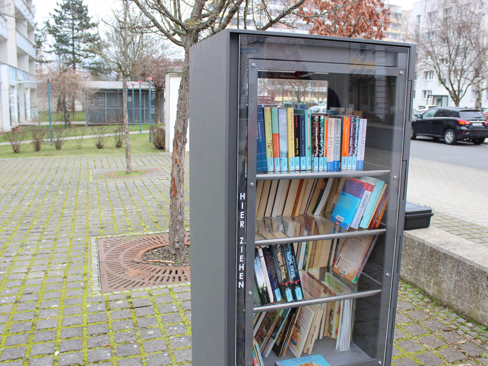 jenawohnen Bücherschrank in Lobeda: Alter Standort
