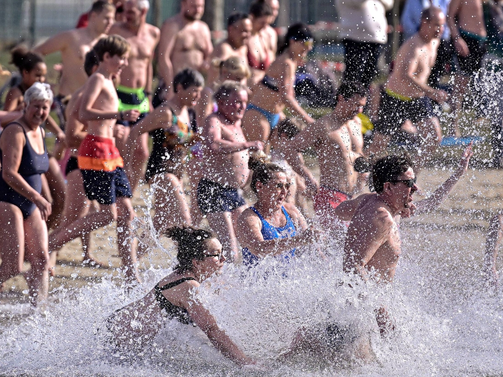 Was vor sechs Jahren als kleine Mutprobe begann, hat sich längst zu einer festen Tradition im Jenaer Veranstaltungskalender entwickelt. 
