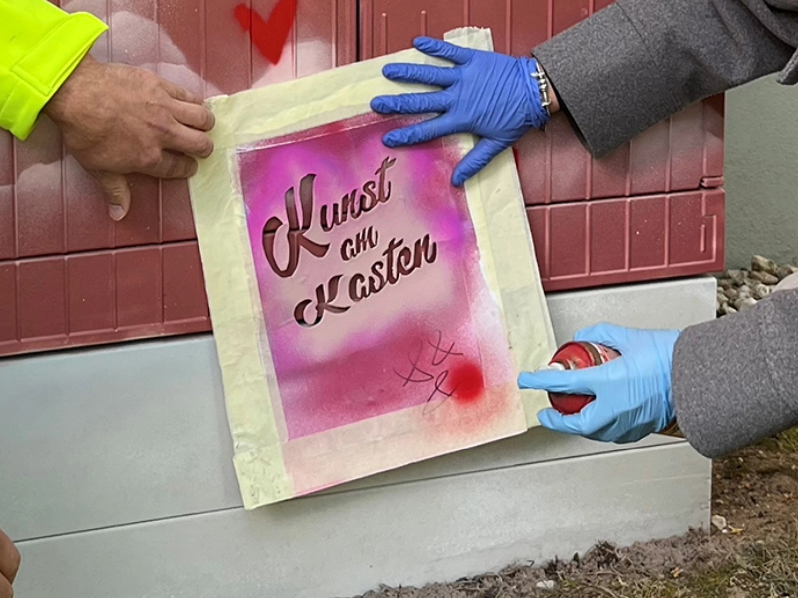 Ein farbenfroher Stromkasten im Südviertel, der sich sehen lassen kann!