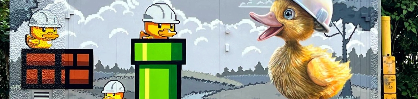 Fröhliche Entchen auf einer Gasregelstation an der Heinrich-Heine-Schule.