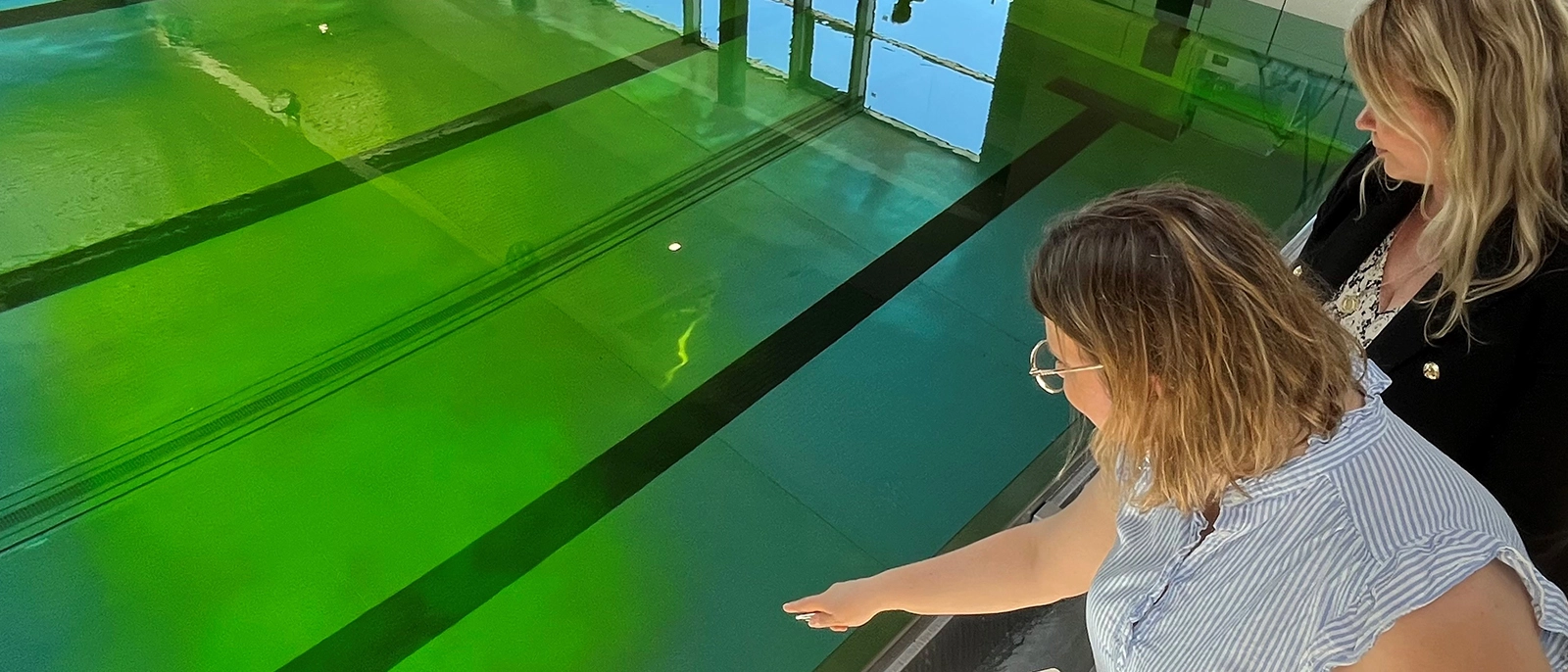 Badetechnik für neue Sportschwimmhalle Jena besteht Färbetest