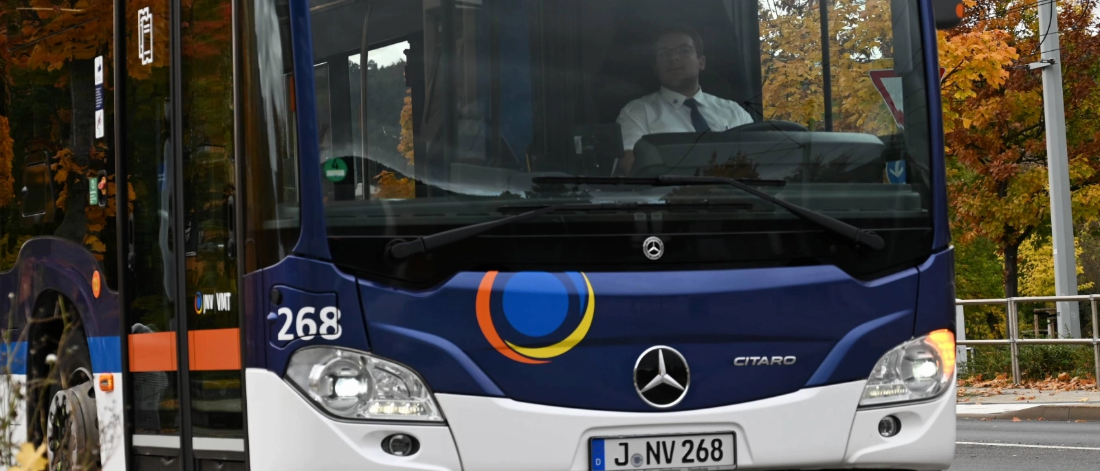 Symbolbild Bus JNV