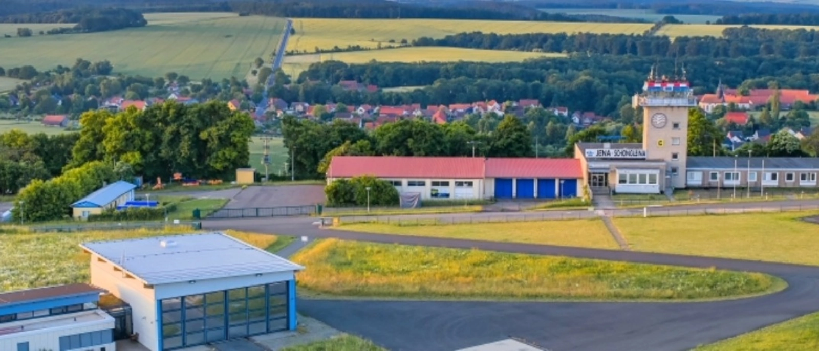 Verkehrslandeplatz Jena-Schöngleina 