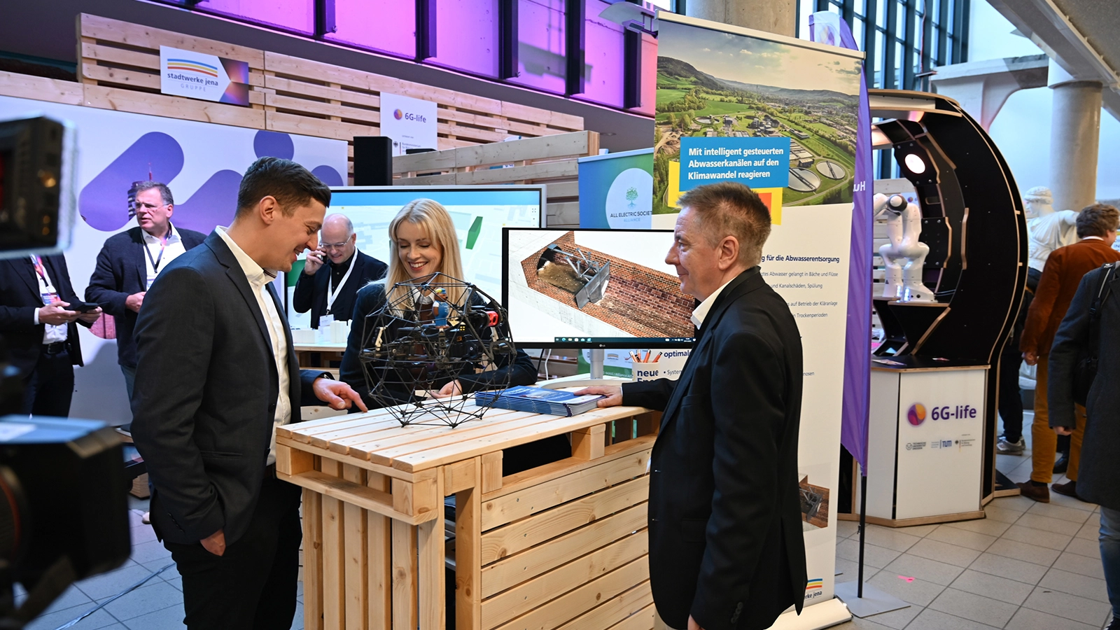 Besuchter Stand der JenErgieReal auf dem Digitalgipfel