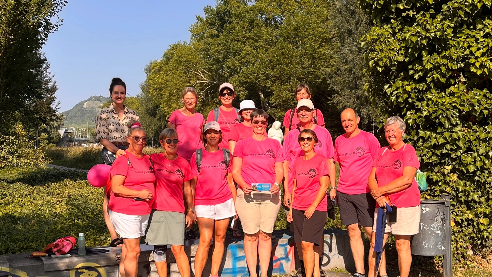 Gruppenbild mit den Pinky Jendragons.
