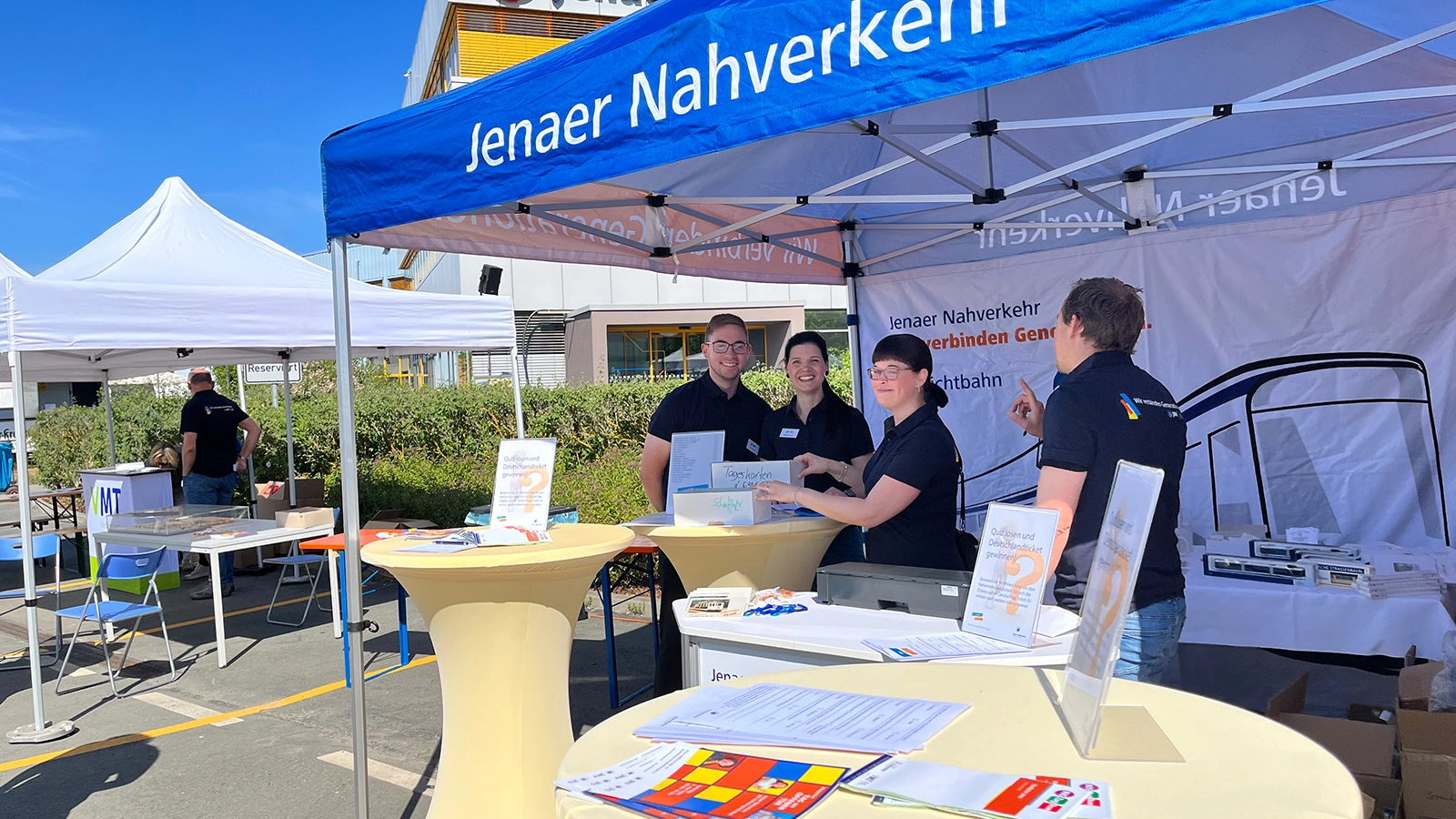Stand beim Tag der offenen Tür beim JNV