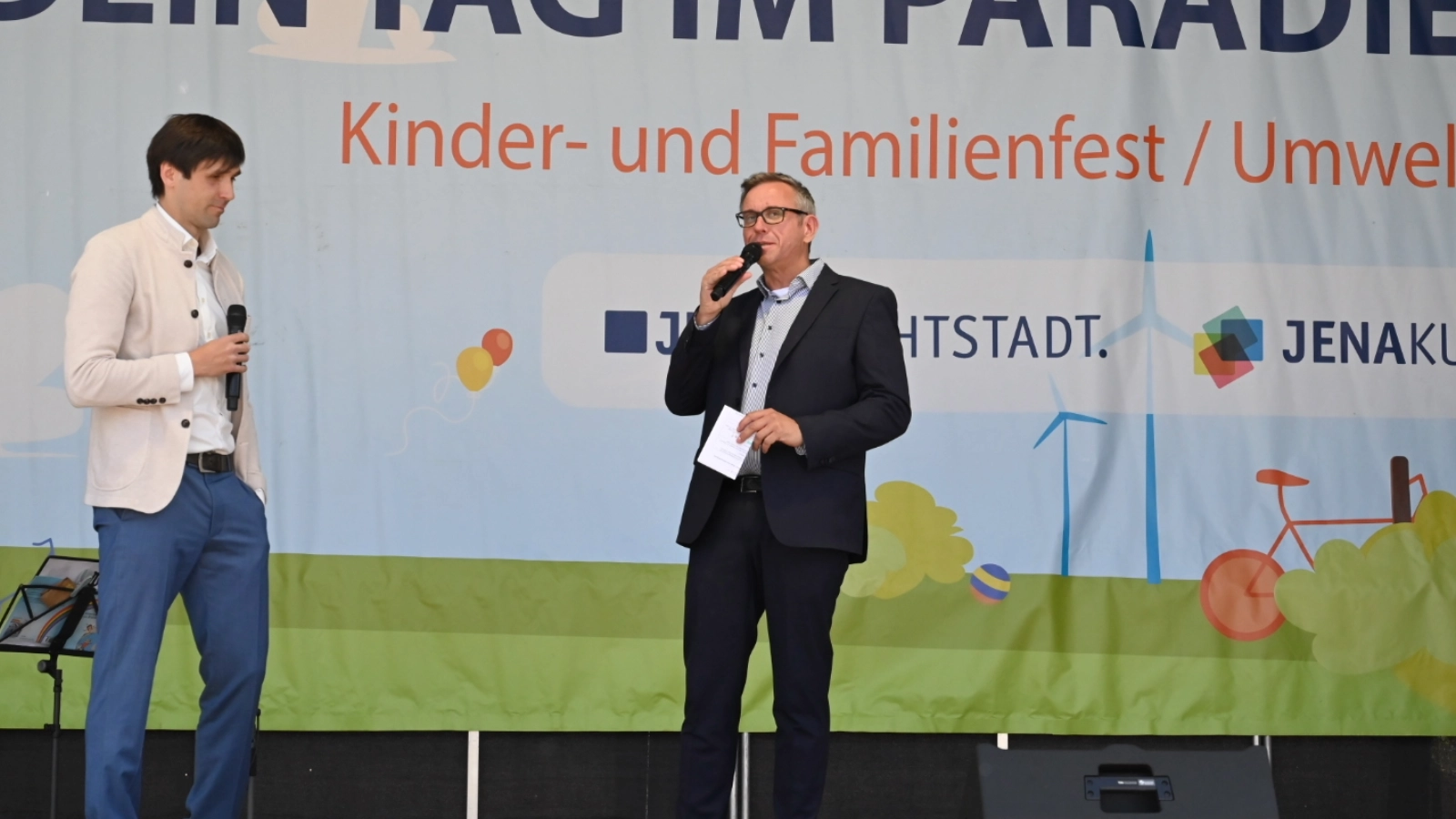 Dezernent Dirk Lange, Stadtwerke-Geschäftsführer André Sack. 