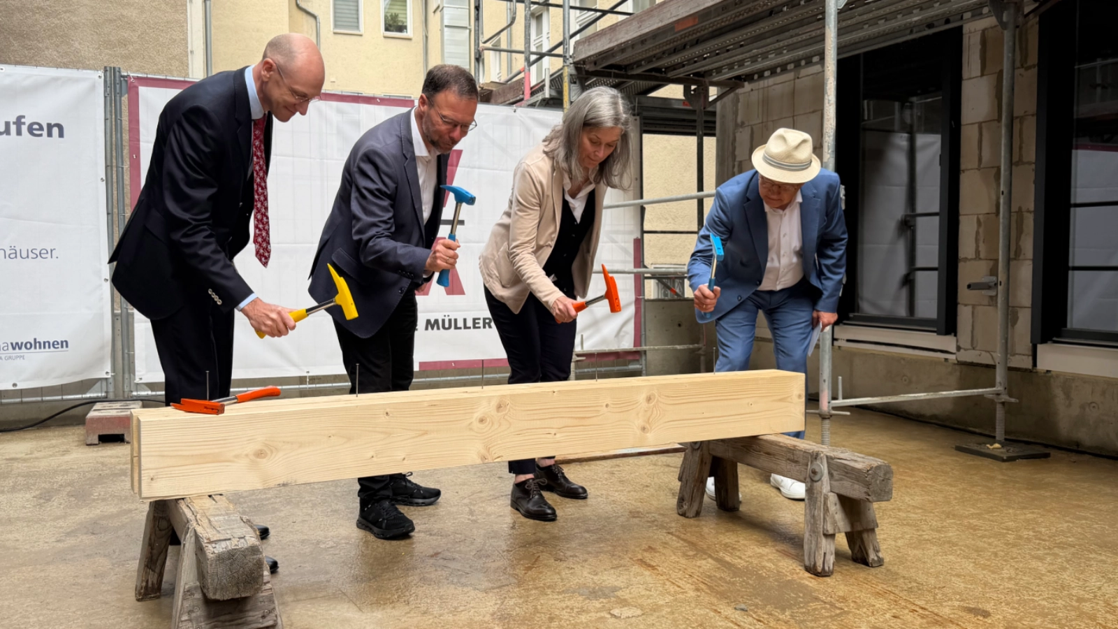 Richtfest: "Neues Saaltor"