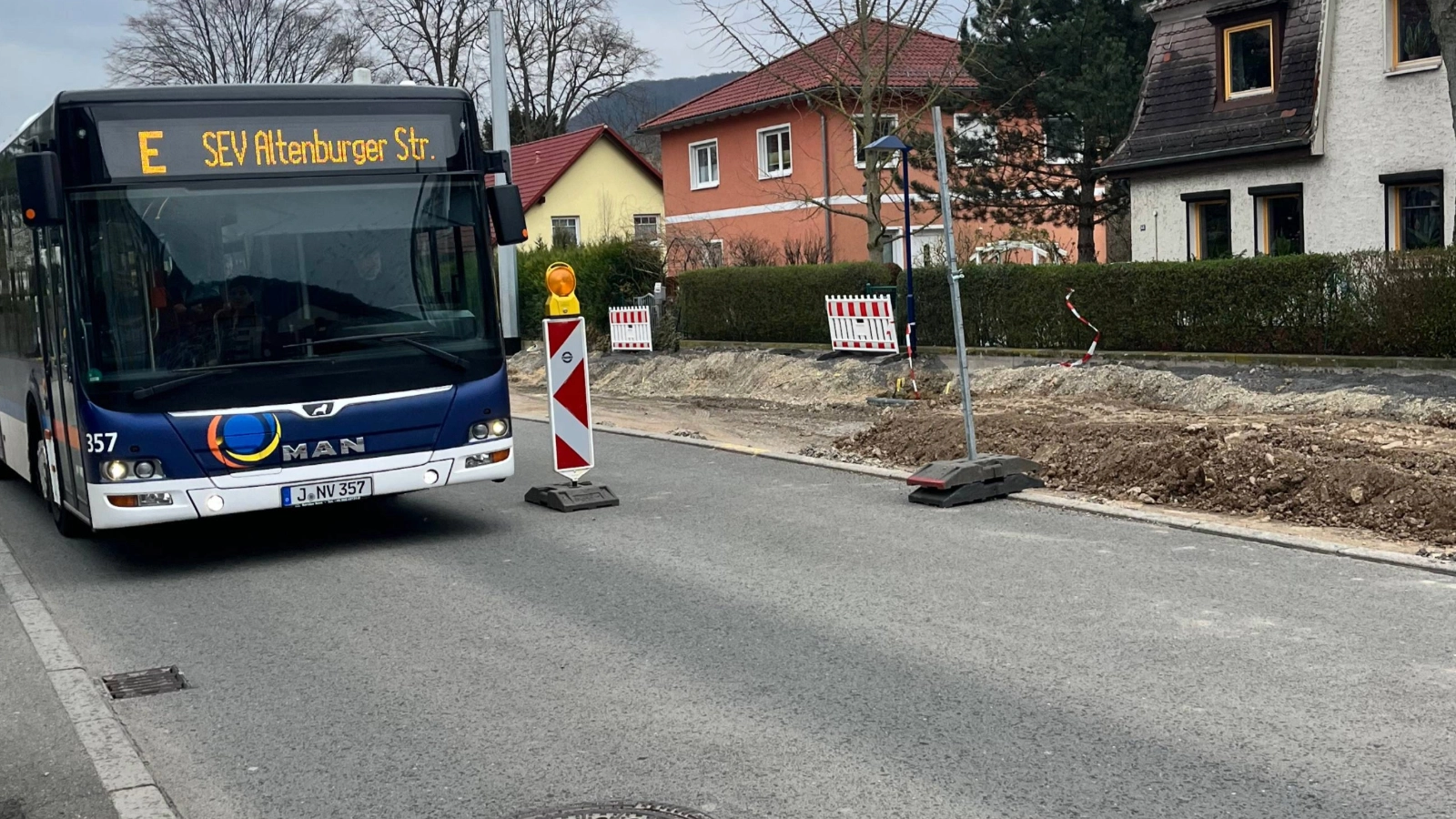 Bauarbeiten in Jena-Nord, Schienenersatzverkehr eingerichtet