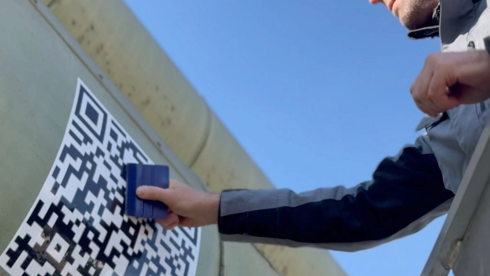  Alle Kunst- und Gestaltungsaktionen entlang der oberirdischen Fernwärmeleitungen zwischen dem Jenaer Paradies und Lobeda wurden in den vergangenen Tagen mit individuellen QR-Codes ausgestattet. 