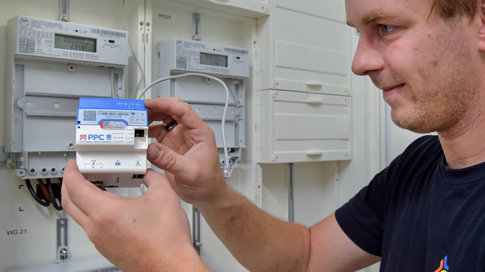 2019: erstes Smart Meter Gateway in Hermsdorf einbebaut