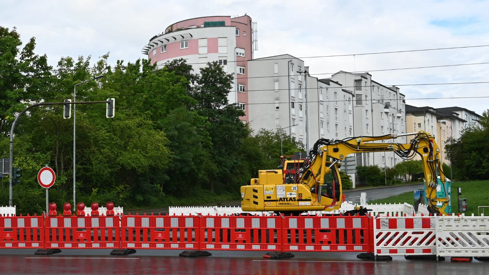 Aktuelles Foto von der Baustelle Winzerlaer Straße. 