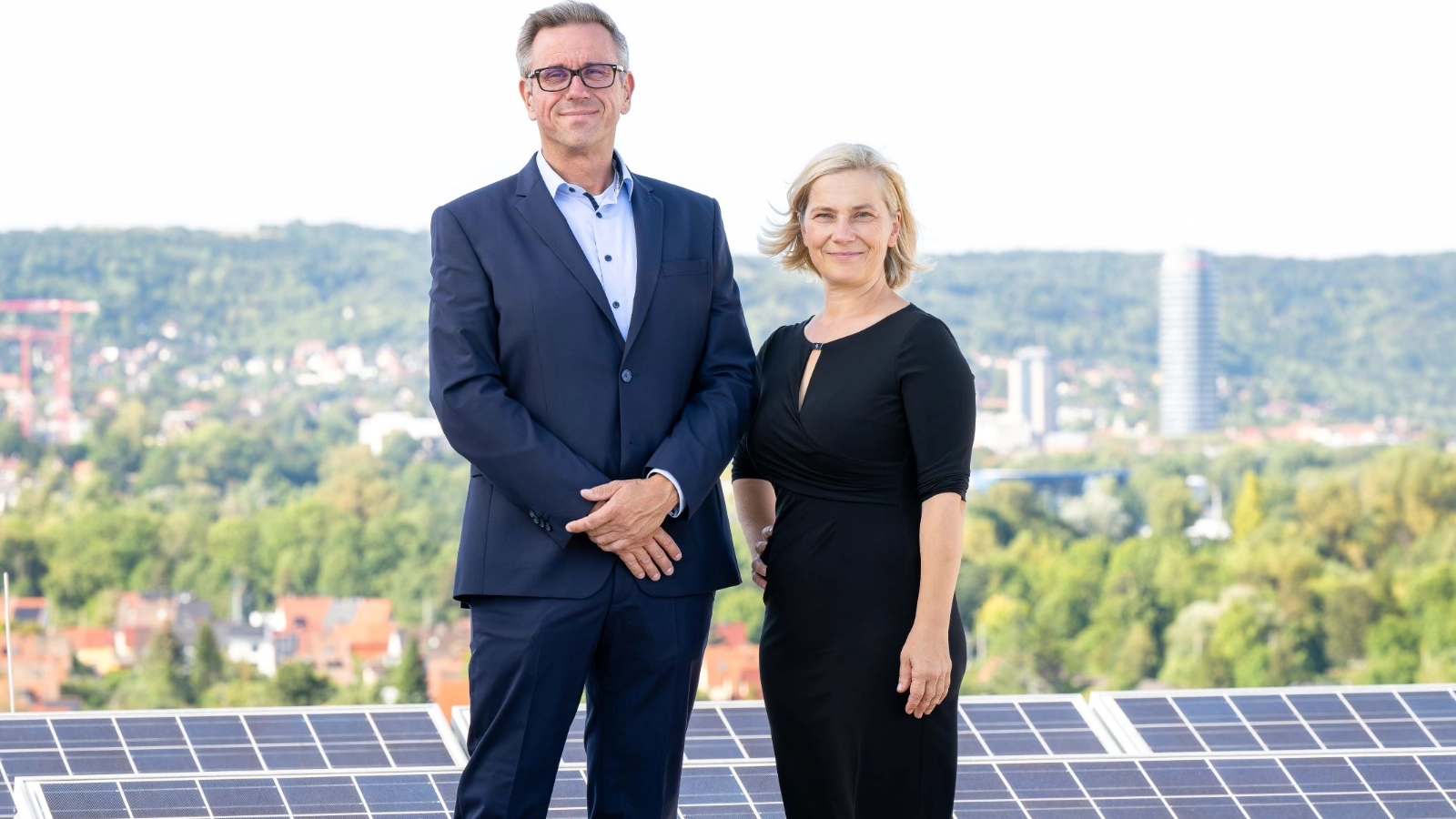 Claudia Budich und André Sack, Geschäftsführer der Stadtwerke Energie Jena-Pößneck GmbH. Claudia Budich und André Sack, Geschäftsführer der Stadtwerke Energie Jena-Pößneck GmbH.
