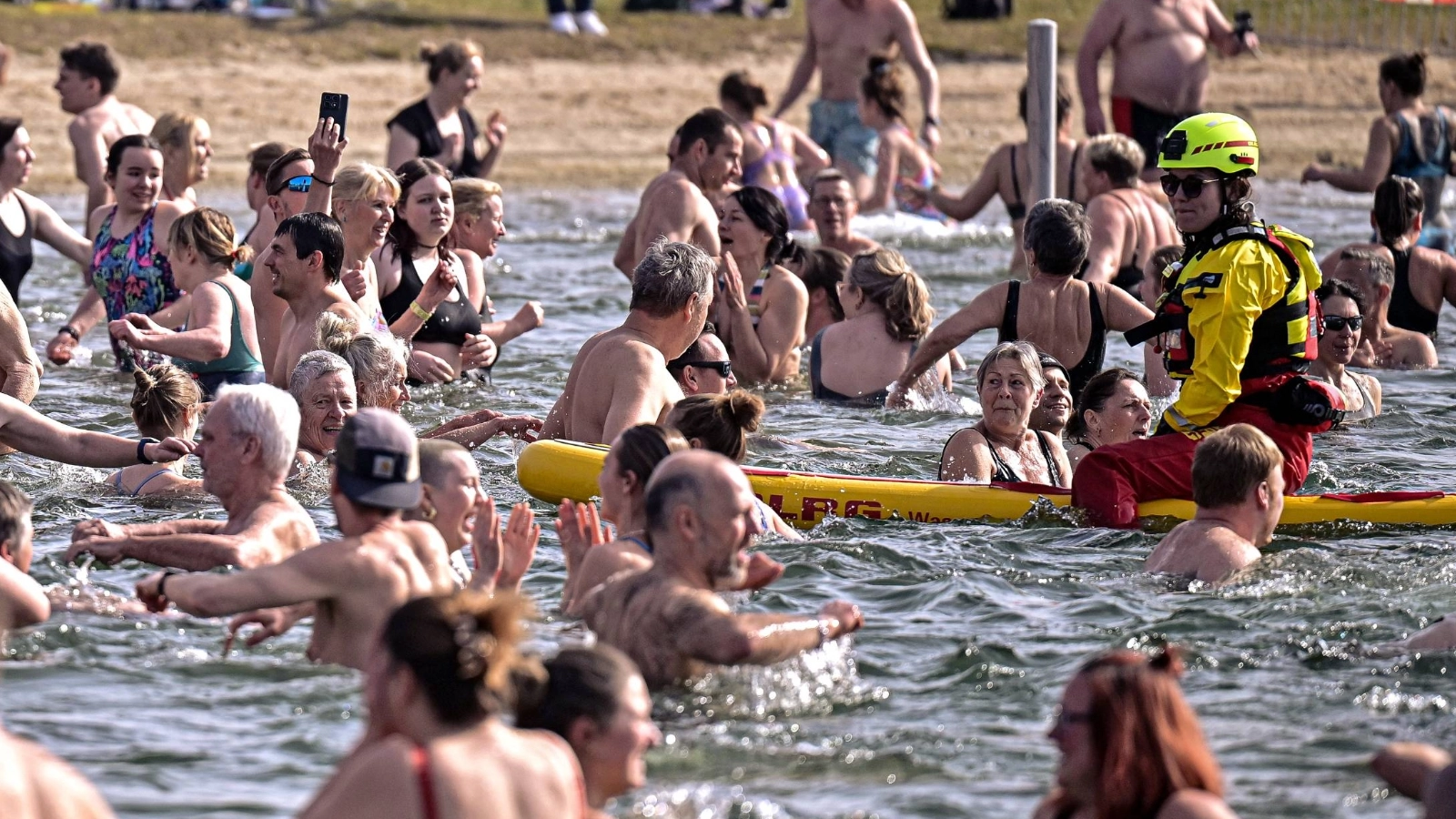 Die Begeisterung für das gemeinsame Erlebnis am Schleichersee ist ungebrochen.