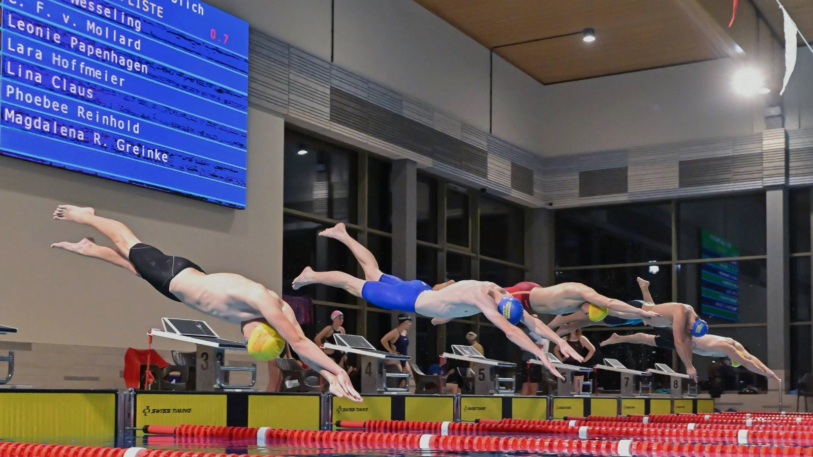 Wettkampfstart im Schwimmparadies Jena
