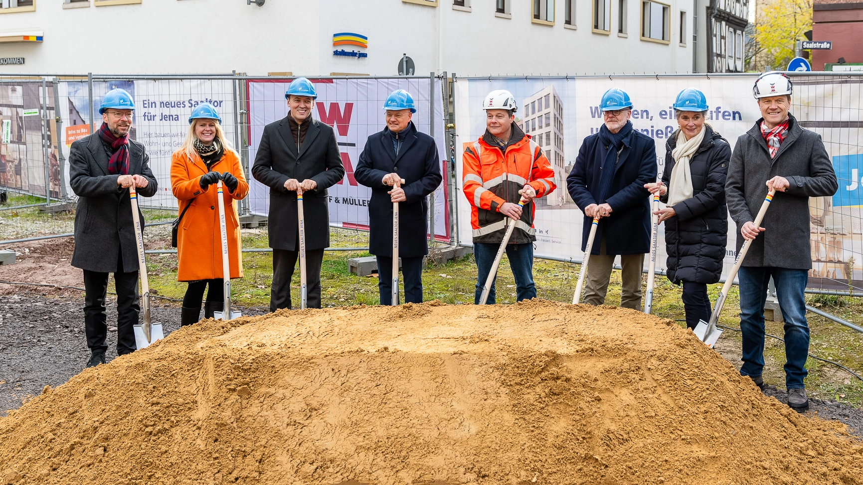 Bilderreihe Spatenstich für das Neue Saaltor - Jena 11.2024 - Bild 9