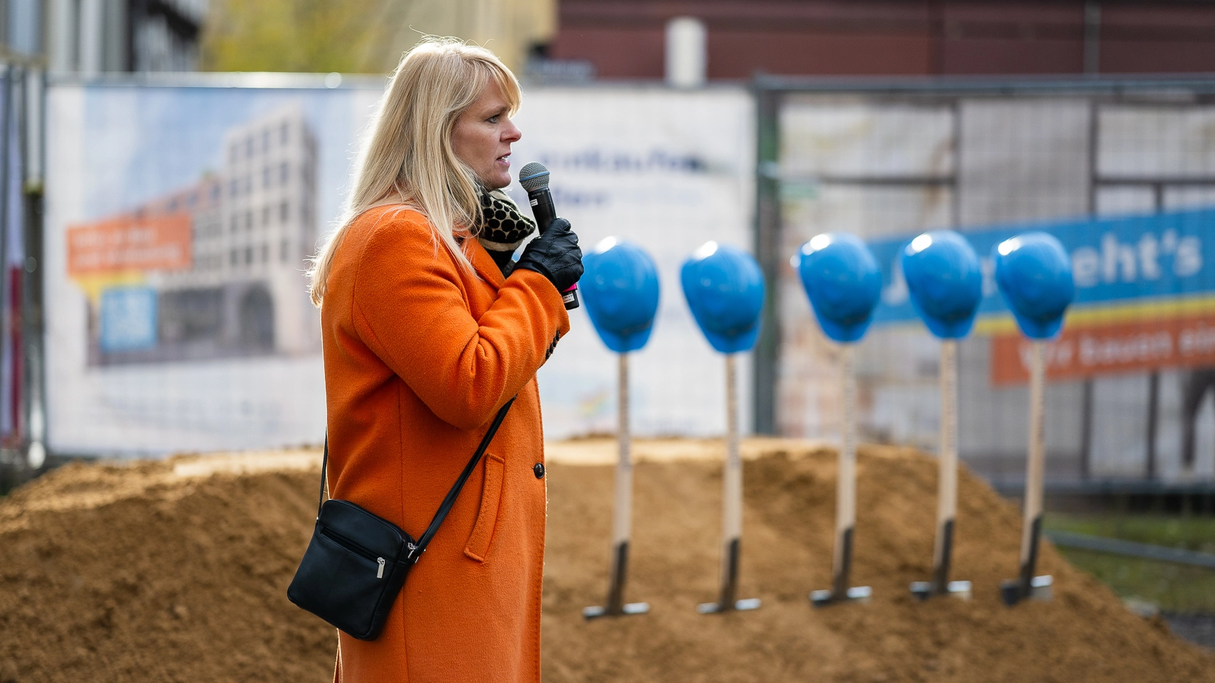 Bilderreihe Spatenstich für das Neue Saaltor - Jena 11.2024 - Bild 6