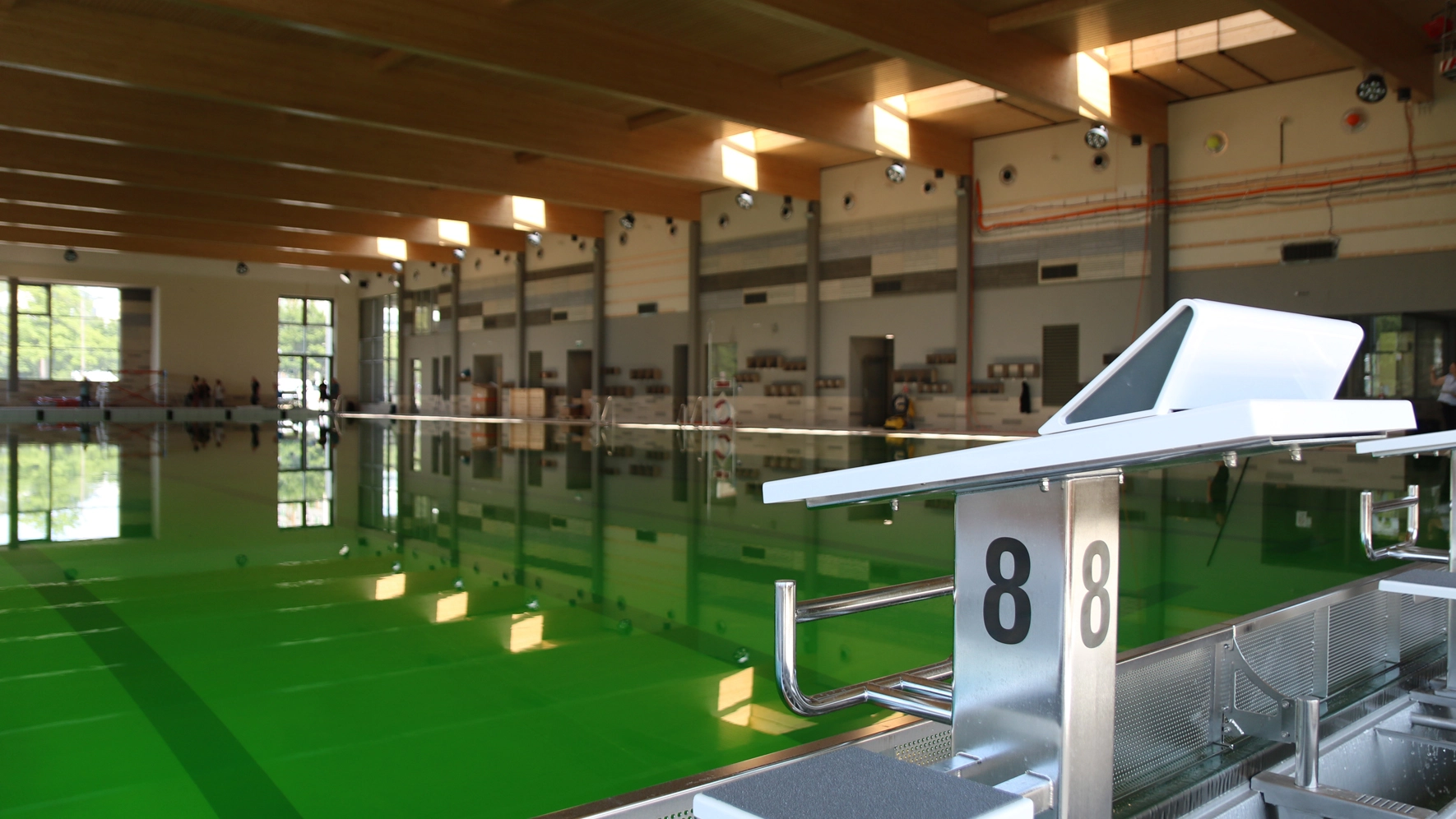 Färbetest in der Sportschwimmhalle Schwimmparadies Jena