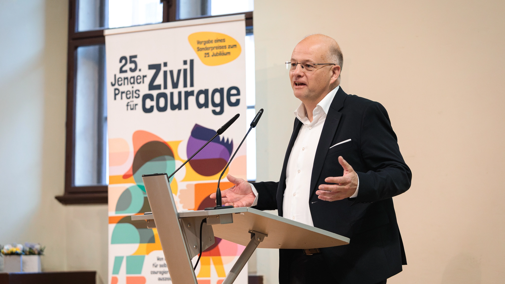 Tobias Wolfrum bei der Preisverleigung für Zivilcourage(c) Tina Peißker 