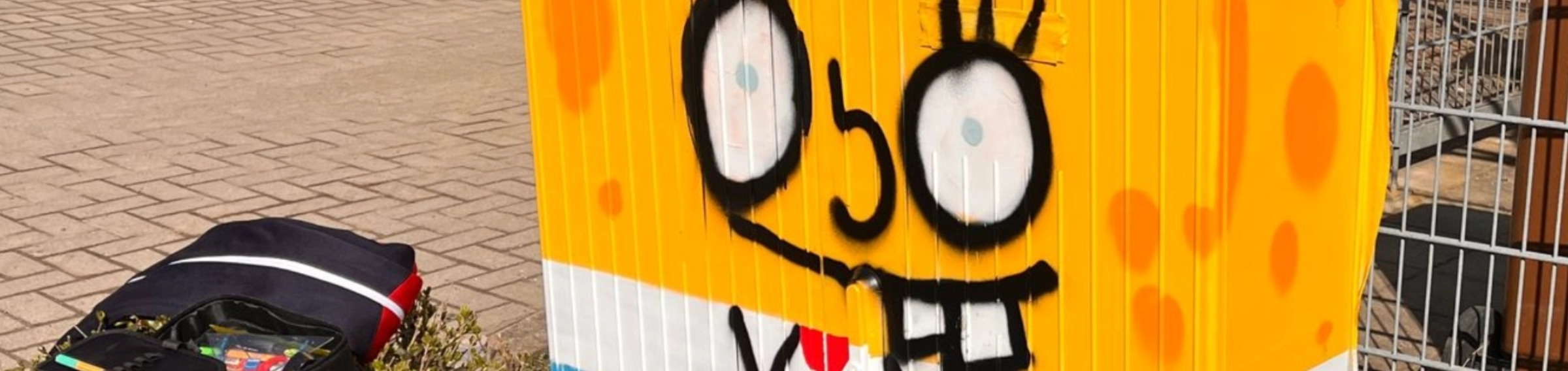 Ein farbenfroher Stromkasten der sich sehen lassen kann!