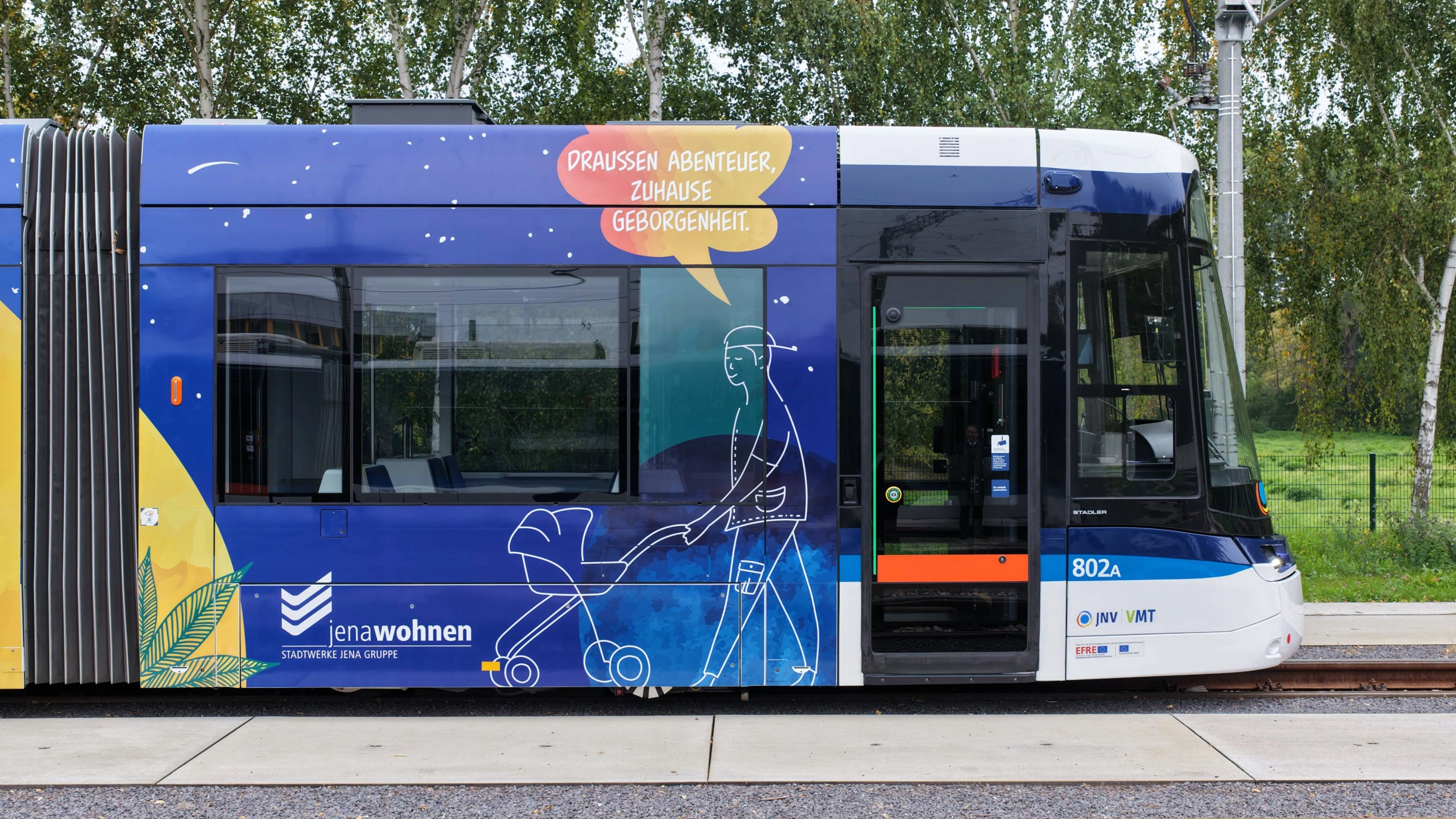 Neue Straßenbahnbeklebung 
