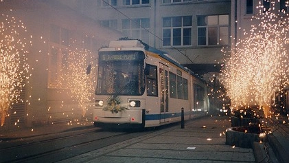 Vorstellung der ersten Niederflurstraßenbahn GT6M 1997.