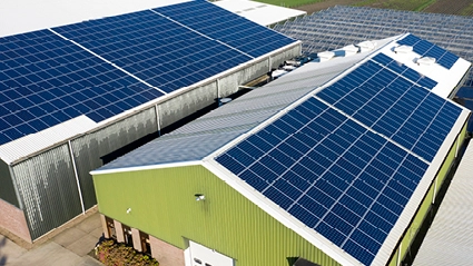 Solarzellen auf einem Dach