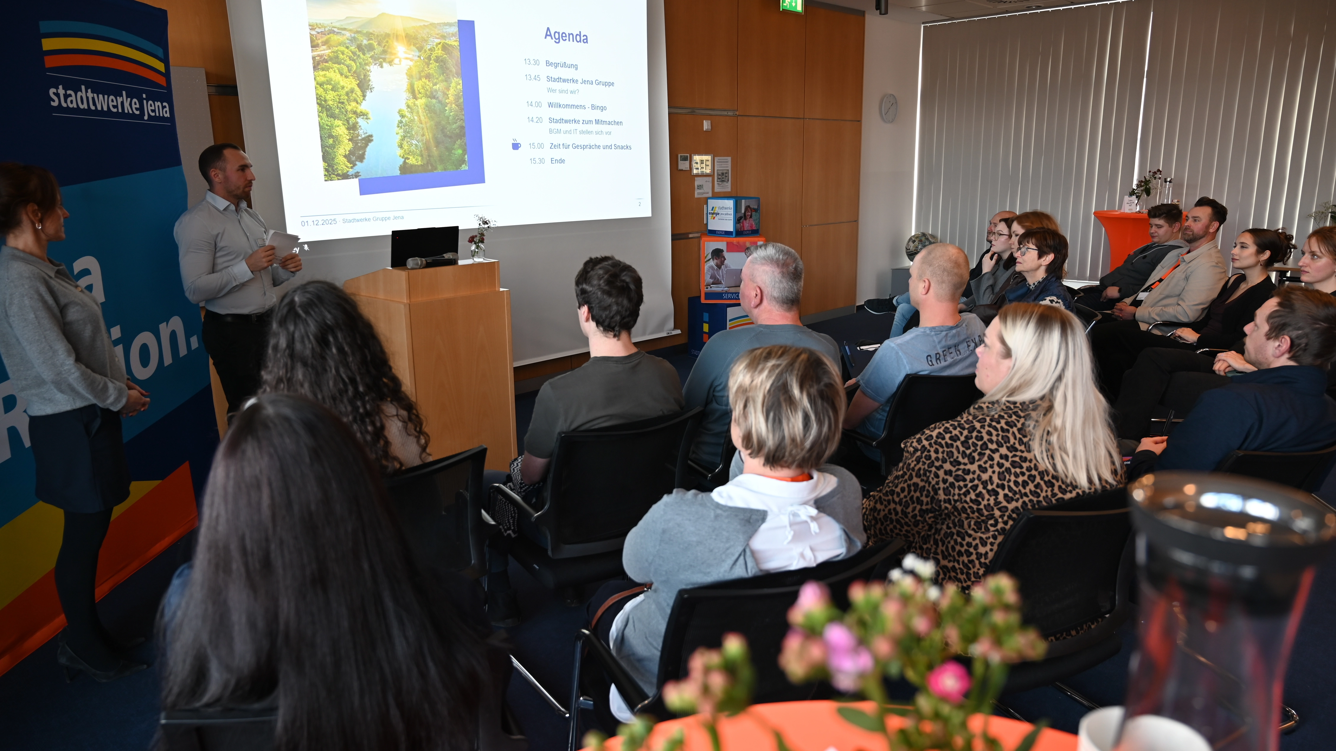 Stadtwerke Jena heißen neue Mitarbeiter willkommen