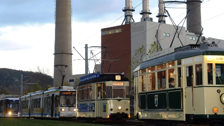 Fahrzeugkorso zum 125. Jubiläum des Jenaer Nahverkehrs