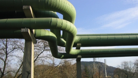 Fernwärmehavarie in Pößneck-Ost: Alle Kunden wiederversorgt / Provisorium errichtet