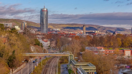 Großprojekt beginnt: Tiefbauarbeiten in der Lichtenhainer Straße 