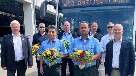 Neuer Schwung am Steuer: Sechs neue Fahrer bei der JES begrüßt