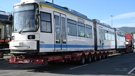 Die ersten beiden GT6M unterwegs nach Łódź 