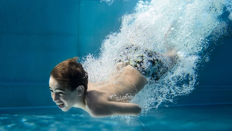  Ferienspiele im Schwimmparadies