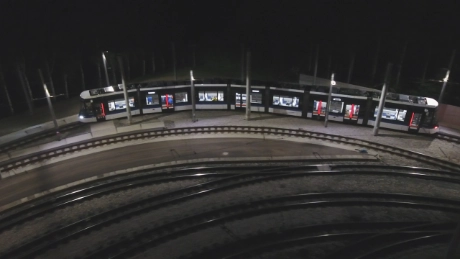 Video: Testfahrten der neuen Lichtbahn