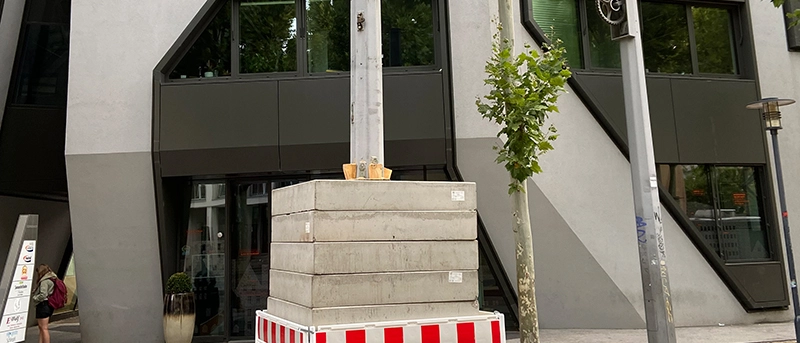 Oberleitungsbauarbeiten im Zentrum Jenas