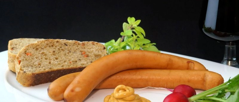 Ein Beispielbild für Wiener auf einem Teller