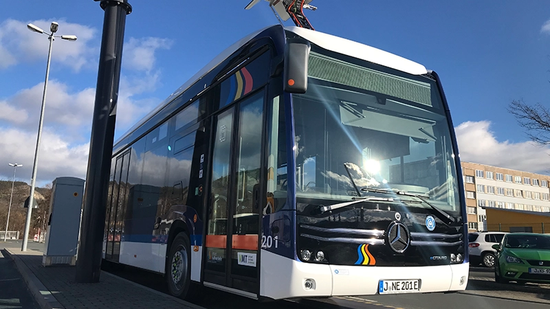 Ein E-Bus auf der Linie 15