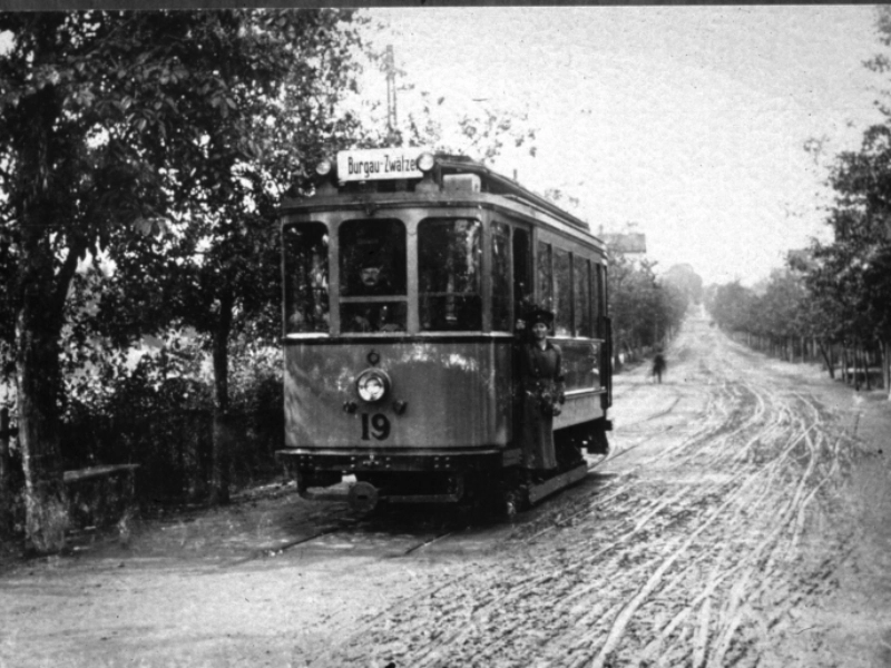 Triebwagen 19 (Görlitzer Wagen) in Zwätzen 1917.